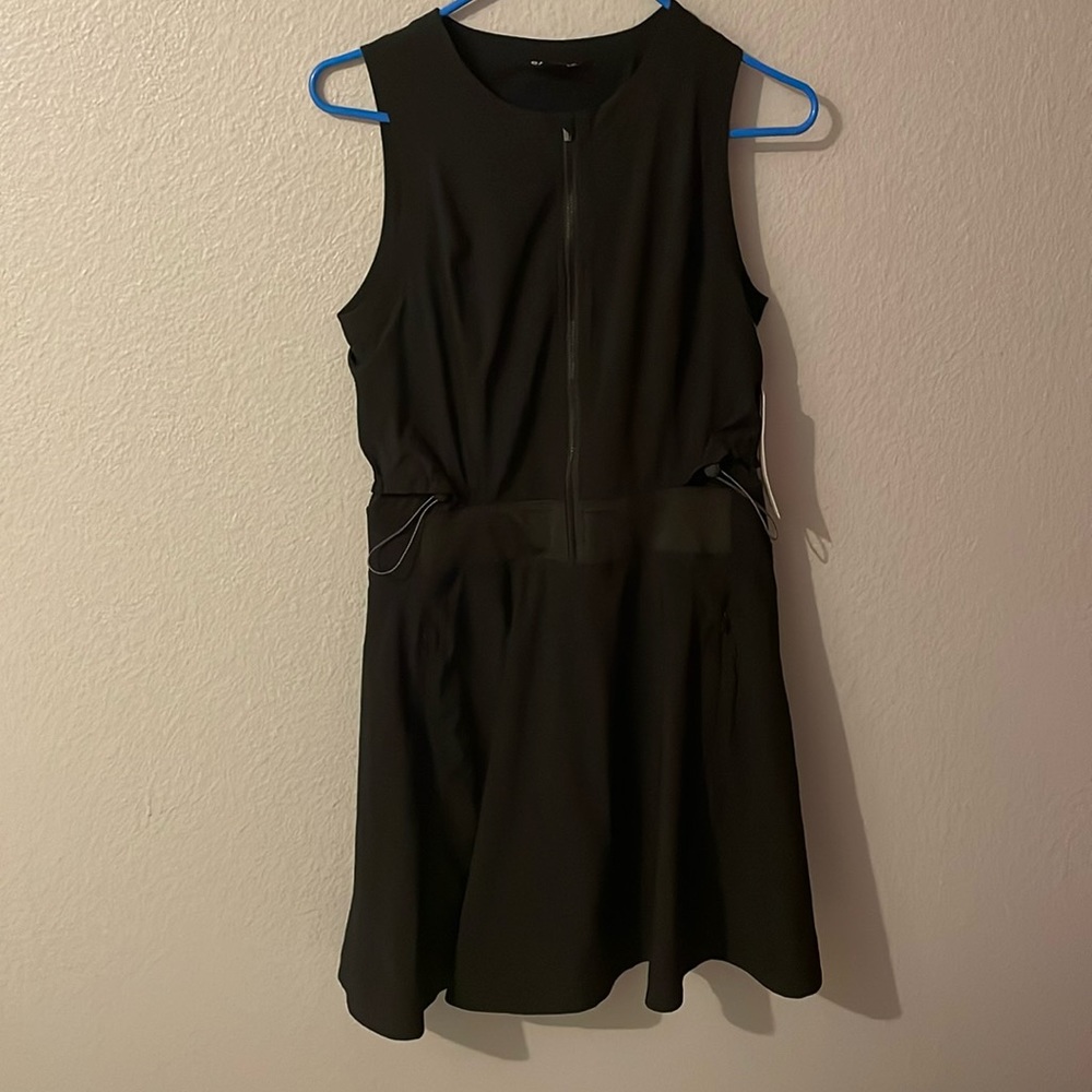 Athleta New dress with built in shorts